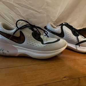Nike Joyride running sneakers